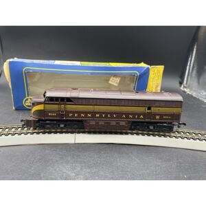 Vintage AHM HO-SCALE #9506A PENNSYLVANIA RR DIESEL LOCOMOTIVES